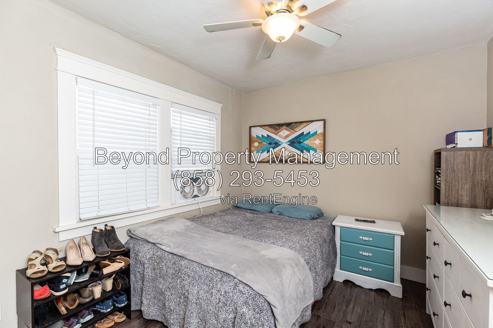 CHARMING & UPGRADED !!!NORMAL HEIGHTS 2 BED 1 BATH CHALET!!! PET FRIENDLY! property image